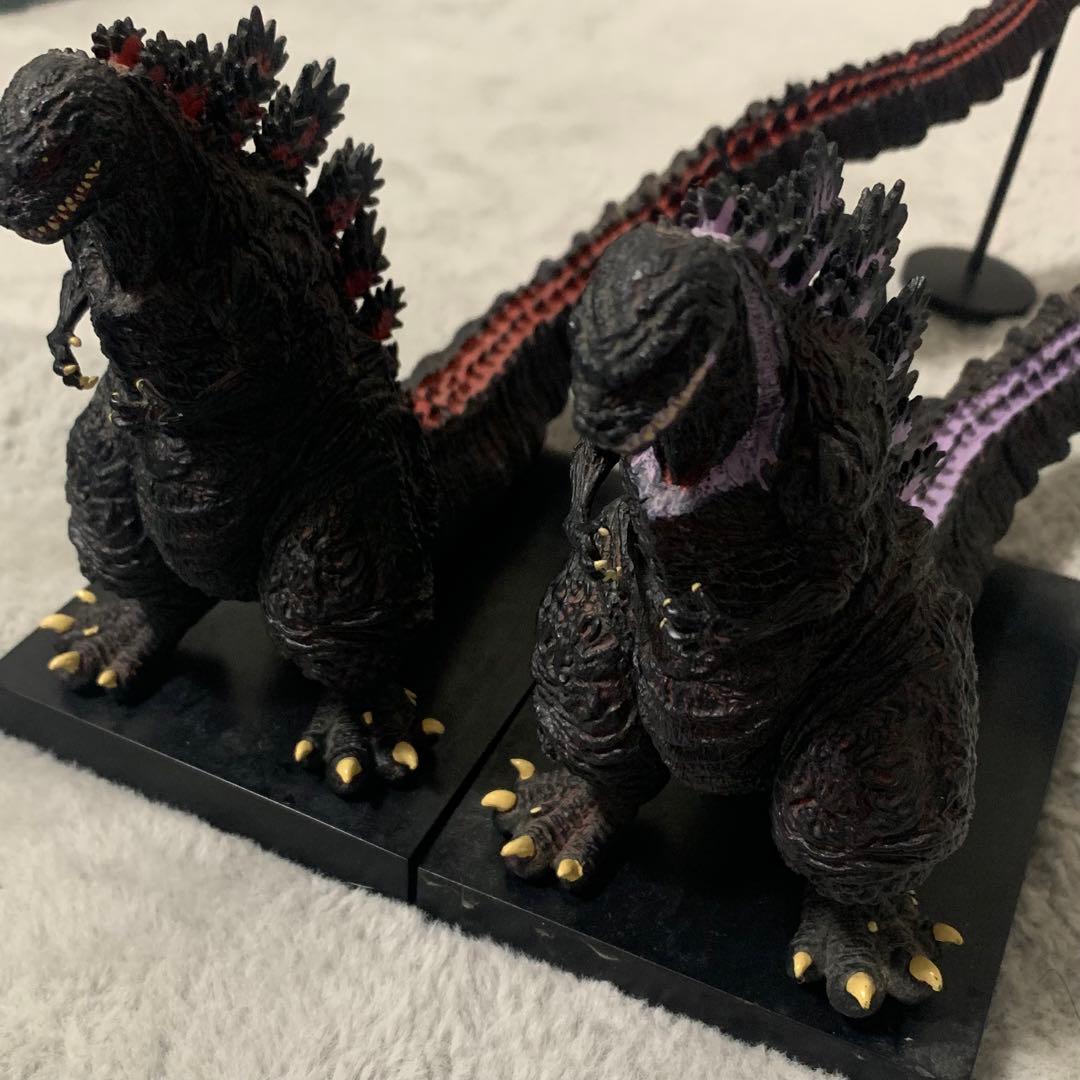 シン・ゴジラ　フィギュア 2体set