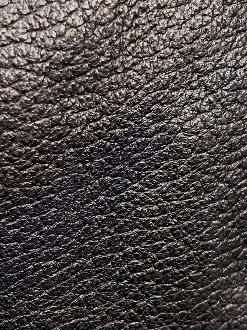 【新品未使用】A.D.M.J アールデコスワロ シボ革 レザーショルダーバッグ黒