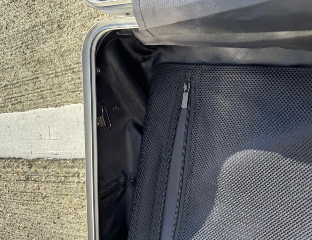 人気♡ハンガー2個付♡RIMOWA リモワ 70L 4輪 キャリーケース サンバ