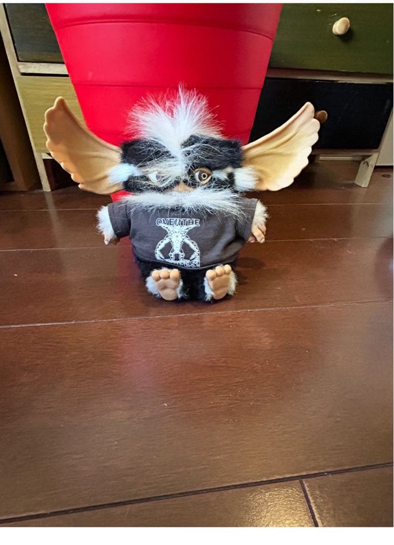 グレムリン ぬいぐるみ over the stripes