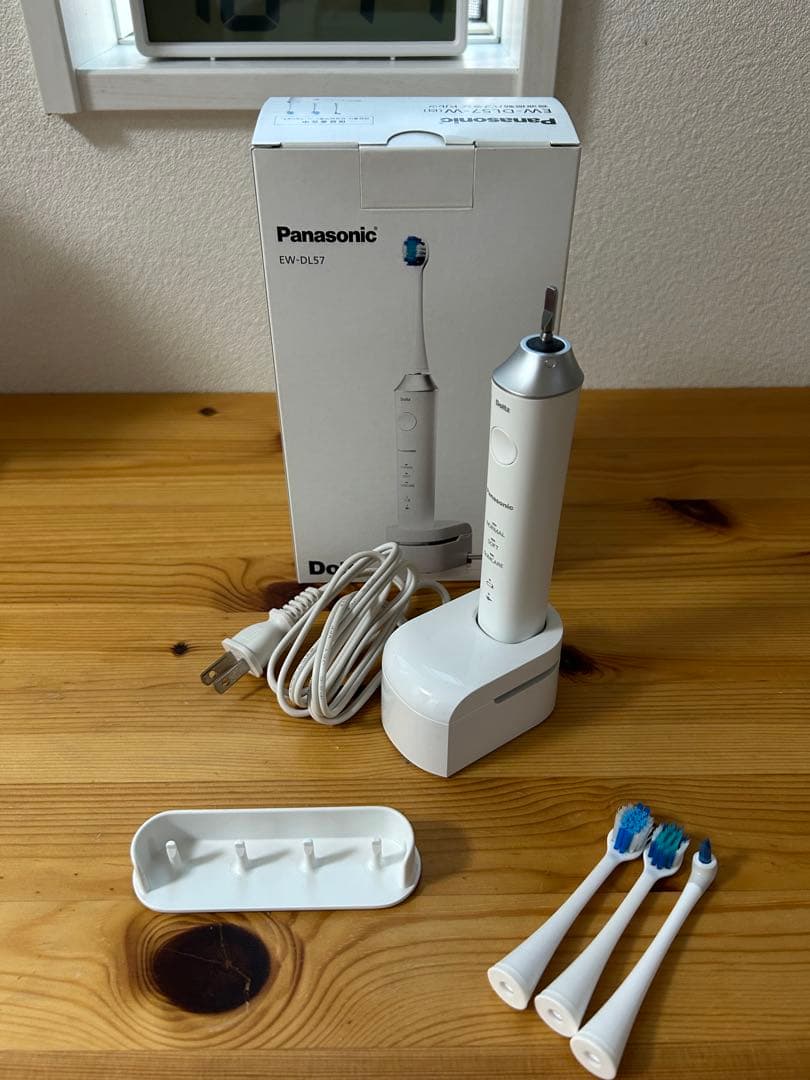 Panasonic EW-DL57-W電動歯ブラシ本体