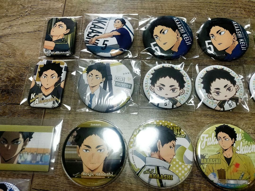 ハイキュー 赤葦京治 缶バッジ まとめ売り - メルカリ