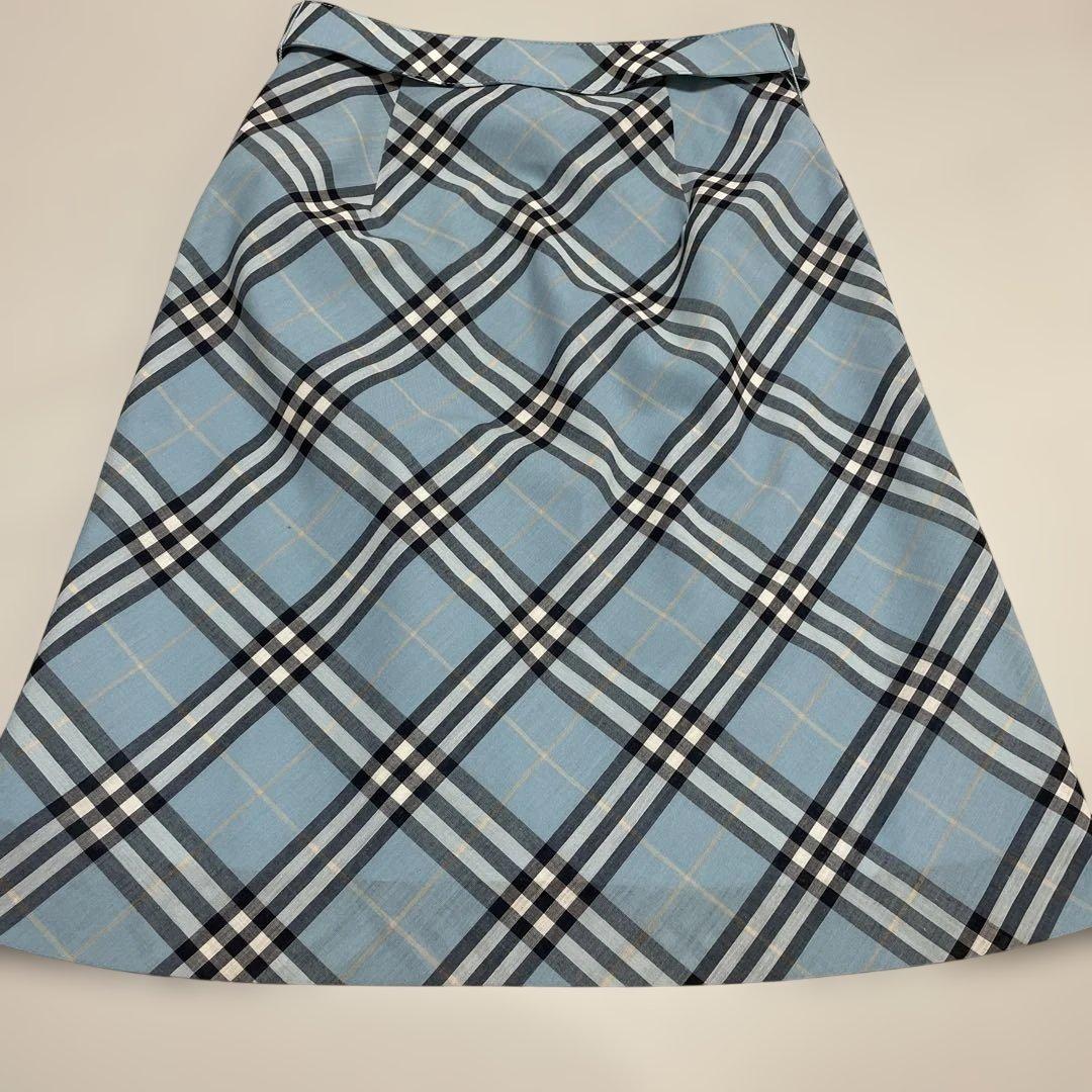 美品✨BURBERRY BLUE LABEL チェックスカート　ロゴ入りベルト