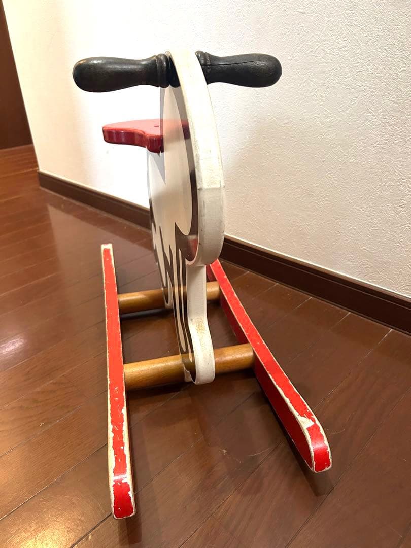 キース・ヘリング 木馬 赤×白 ホワイト ロッキング - メルカリ