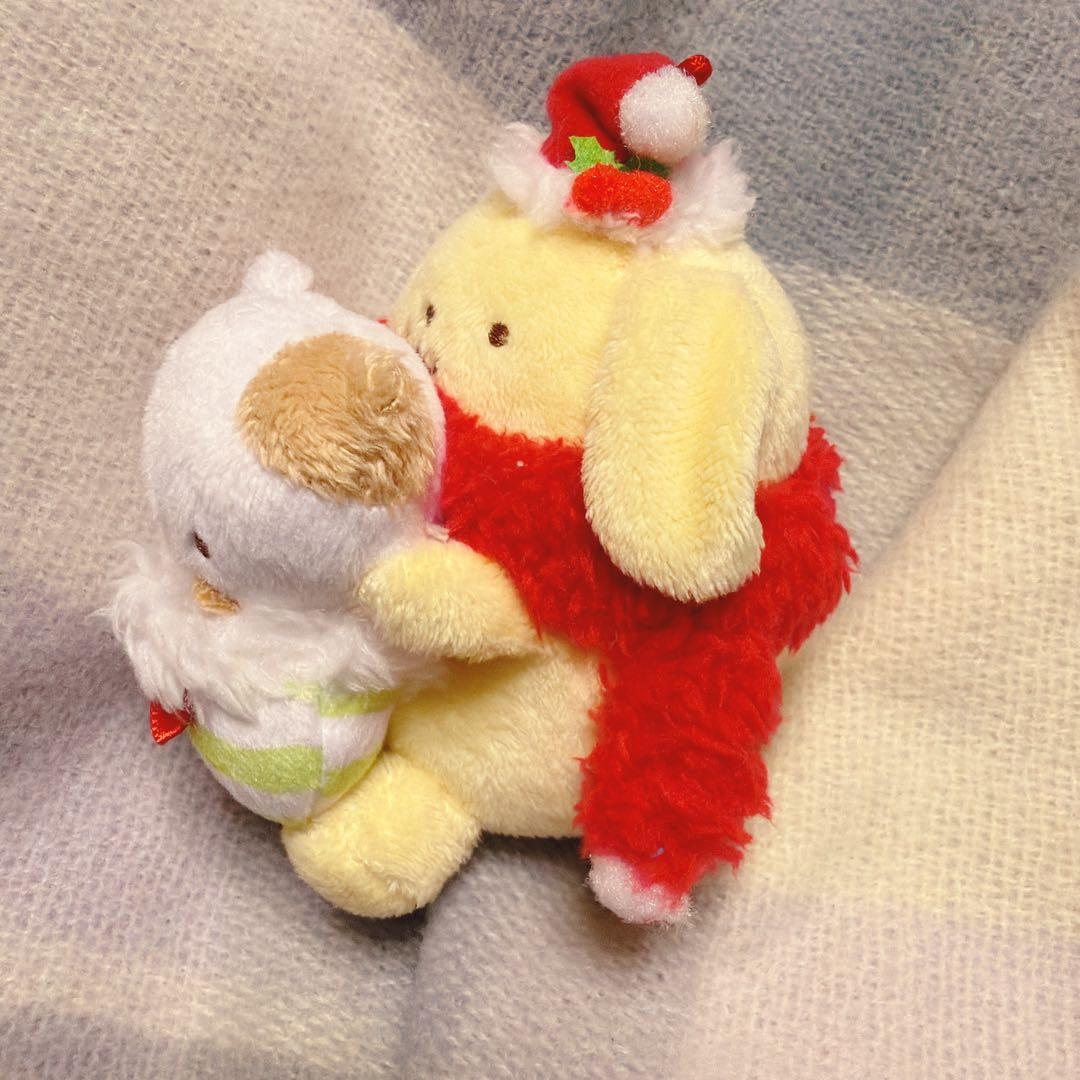 ポムポムプリンカフェ　マスコット　靴下の中にマフィン