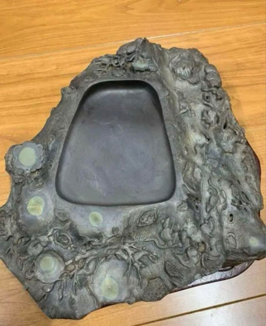 中国・書道具/名石 清時代文房四宝端渓硯/魚脳凍・天青色、赤紫色咽脂暈Y106 中国・書道具/名石 清時代文房四宝端渓硯/魚脳凍・天青色、赤