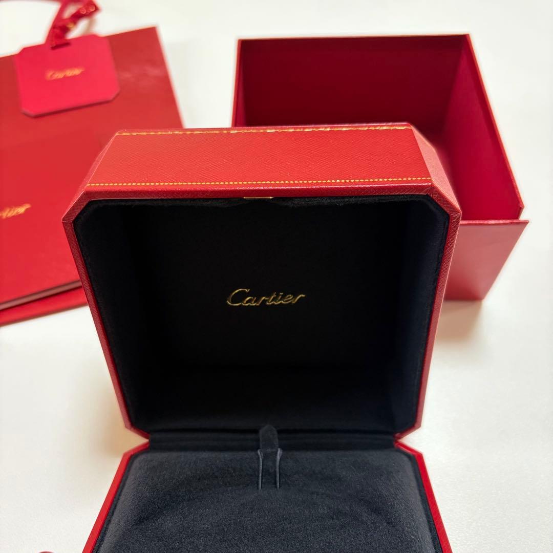 美品 カルティエ ラブブレス ブレスレットケース 空箱 現行品 リボン