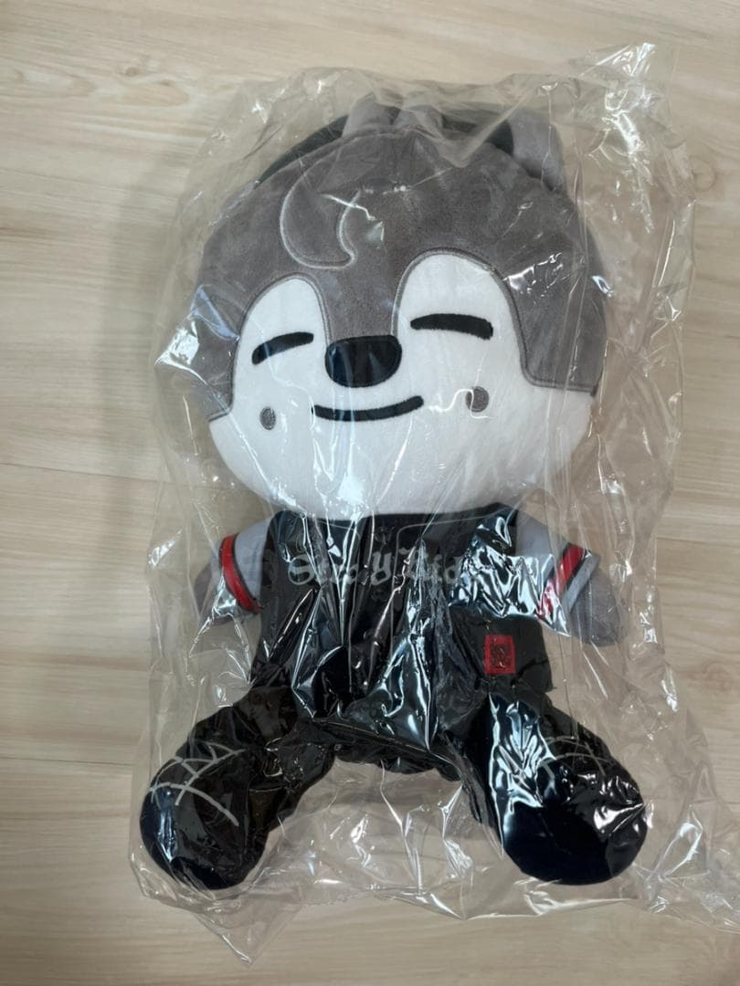 未開封 公式 StrayKids スキズ スタジアム ぬいぐるみ ウルフチャン