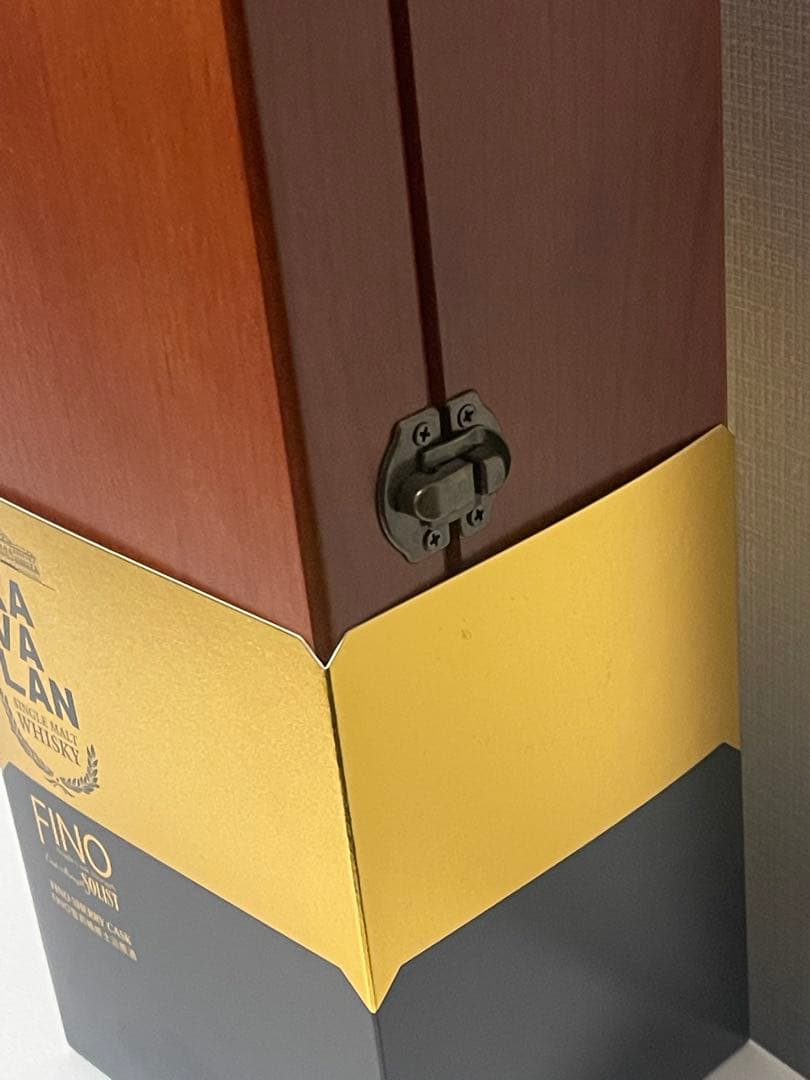 新品未使用 KAVALAN FINO ウイスキー 700ml 木箱入り - ウイスキー最低