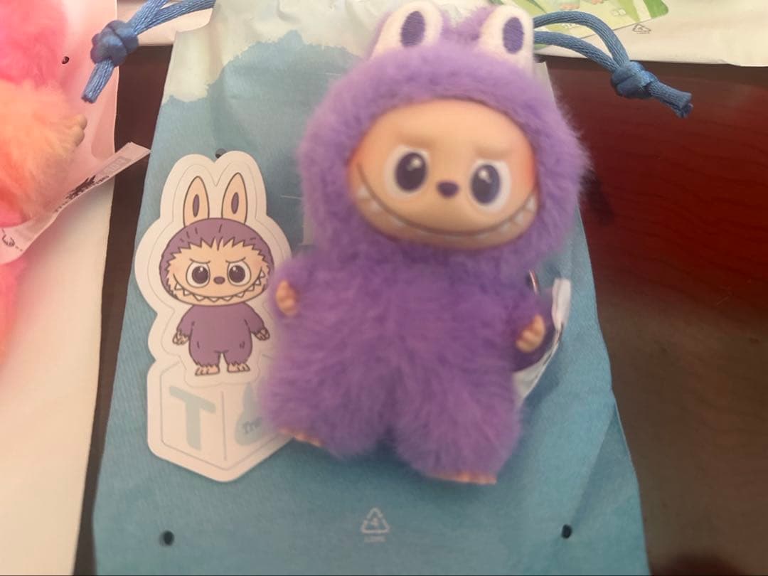 ラブブ BigintoEnergy PIN FOR LOVE