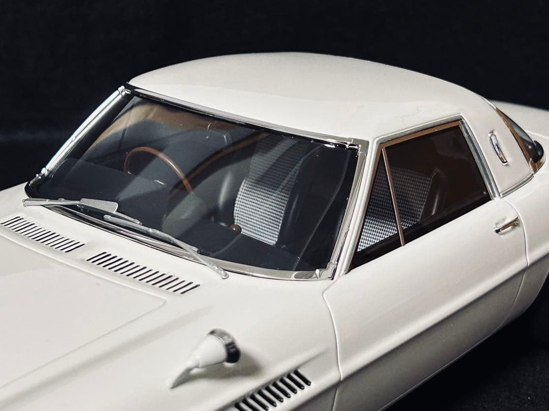 マツダ コスモスポーツ ホワイト 京商 1/12 MazdaCosmosport