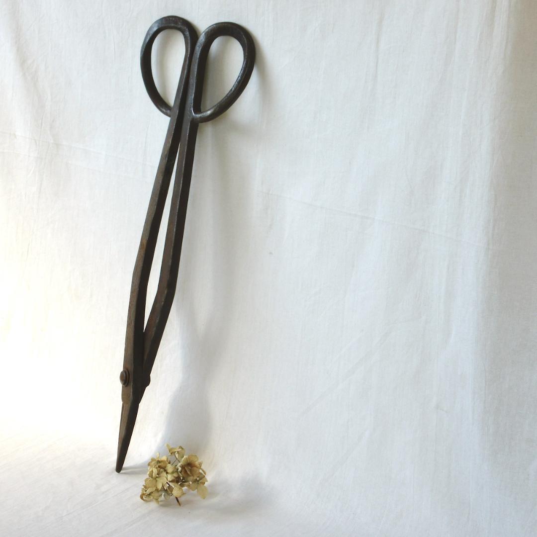 長さ50cm！大きな鉄のハサミ オブジェ 鍛冶屋 アンティーク アイアン