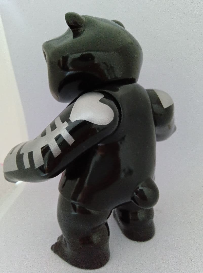 Hariken マッドパンダ MADPANDA ソフビ フィギュア 黒、銀