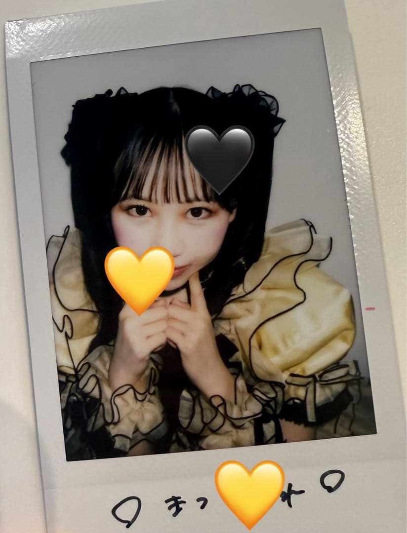 ま*つ様 松本かれん　PiKi 88888888衣装　サイン入りチェキ