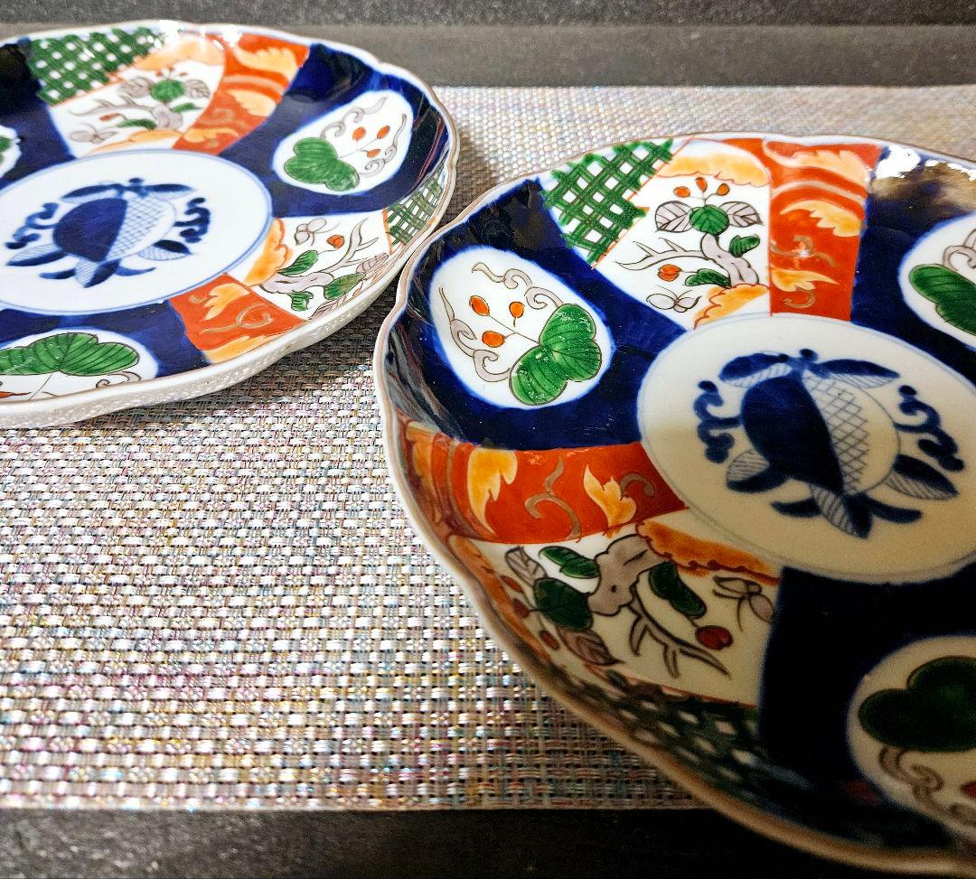 明治時代 古伊万里 錦手 見込みに柘榴図 桐の葉の図 21.5cm 七寸皿 2客