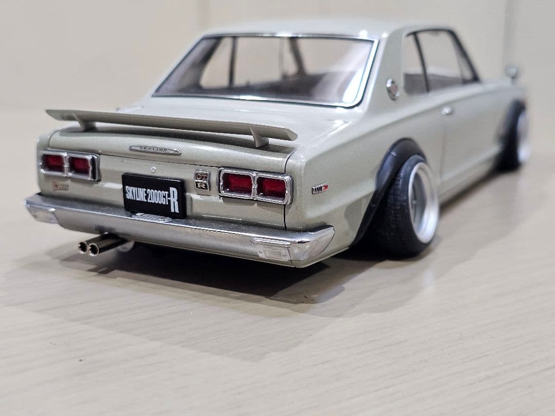 AUTOart　1/18　日産　スカイライン　GT−R　 (KPGC10)