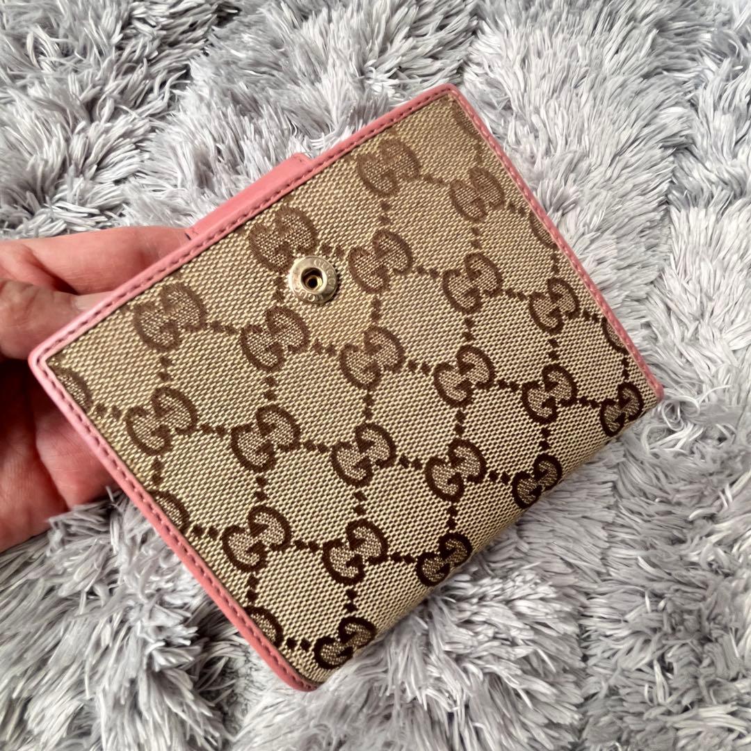 美品✨GUCCI 折り財布　GGキャンバス ラブリーハート　ピンクベージュ