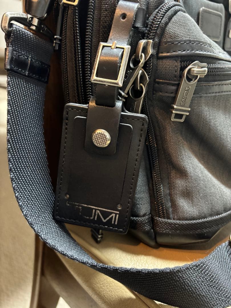 【サラリーマンさん専用】TUMI アルファ ブラボー ブリーフケース グレー