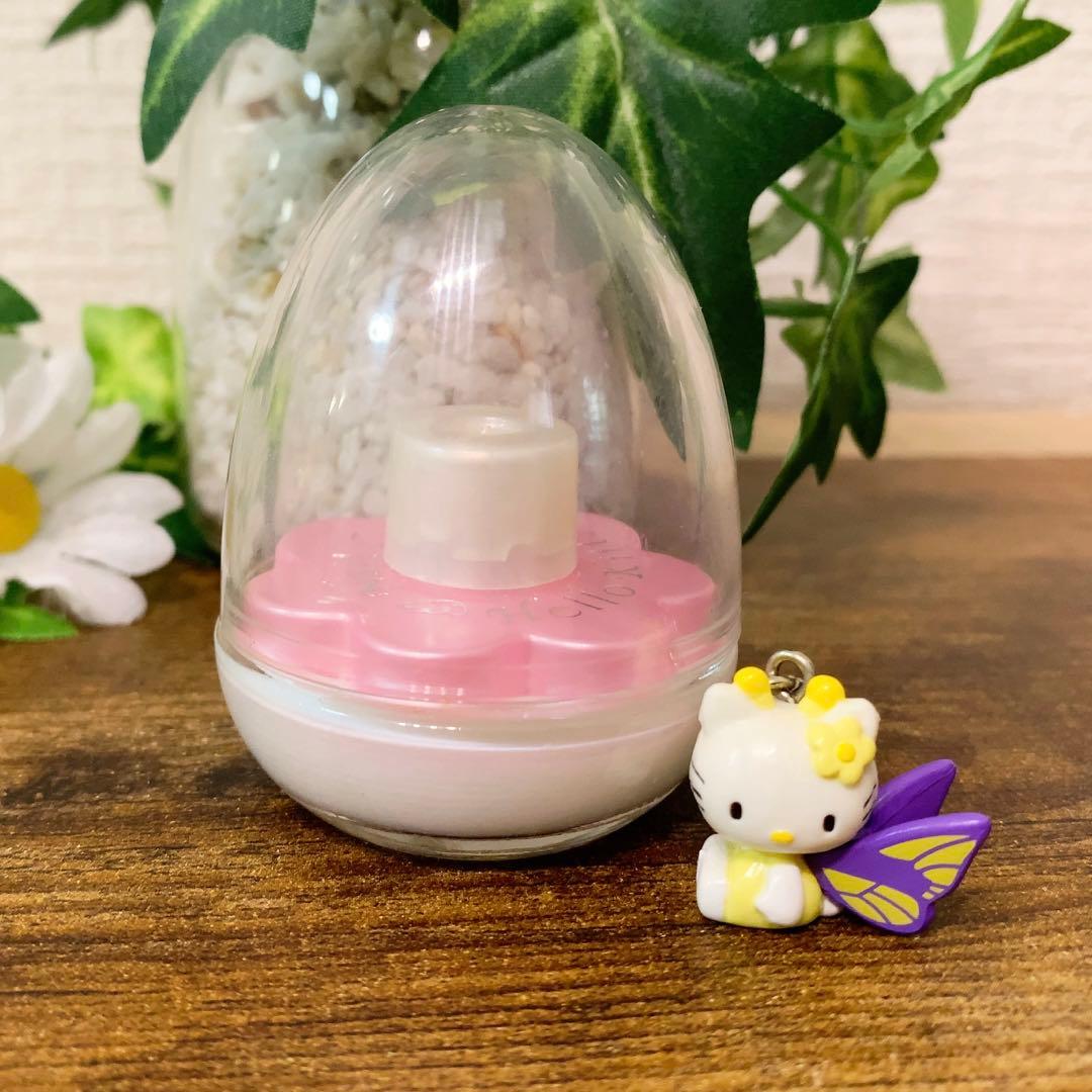 ⭐︎希少⭐︎ハローキティ ネイルカラー　コスメ　マニキュア　マスコット　蝶　当時物