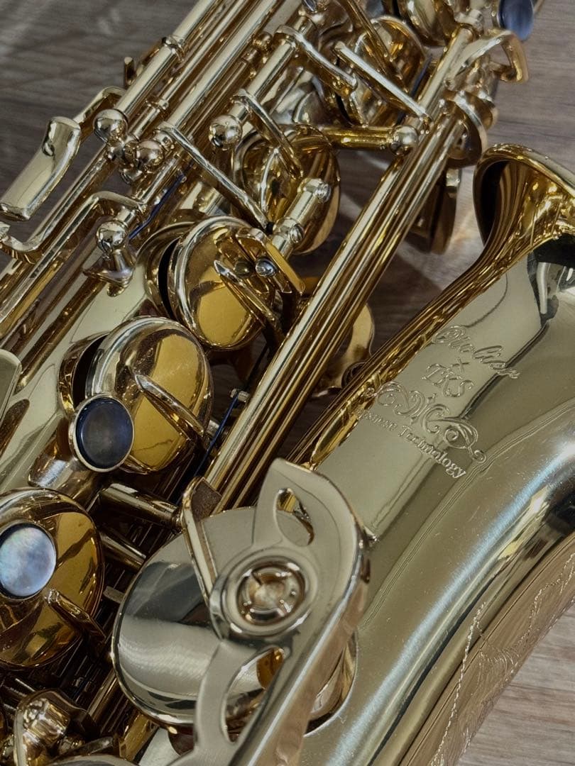 Otlier アルトサックス