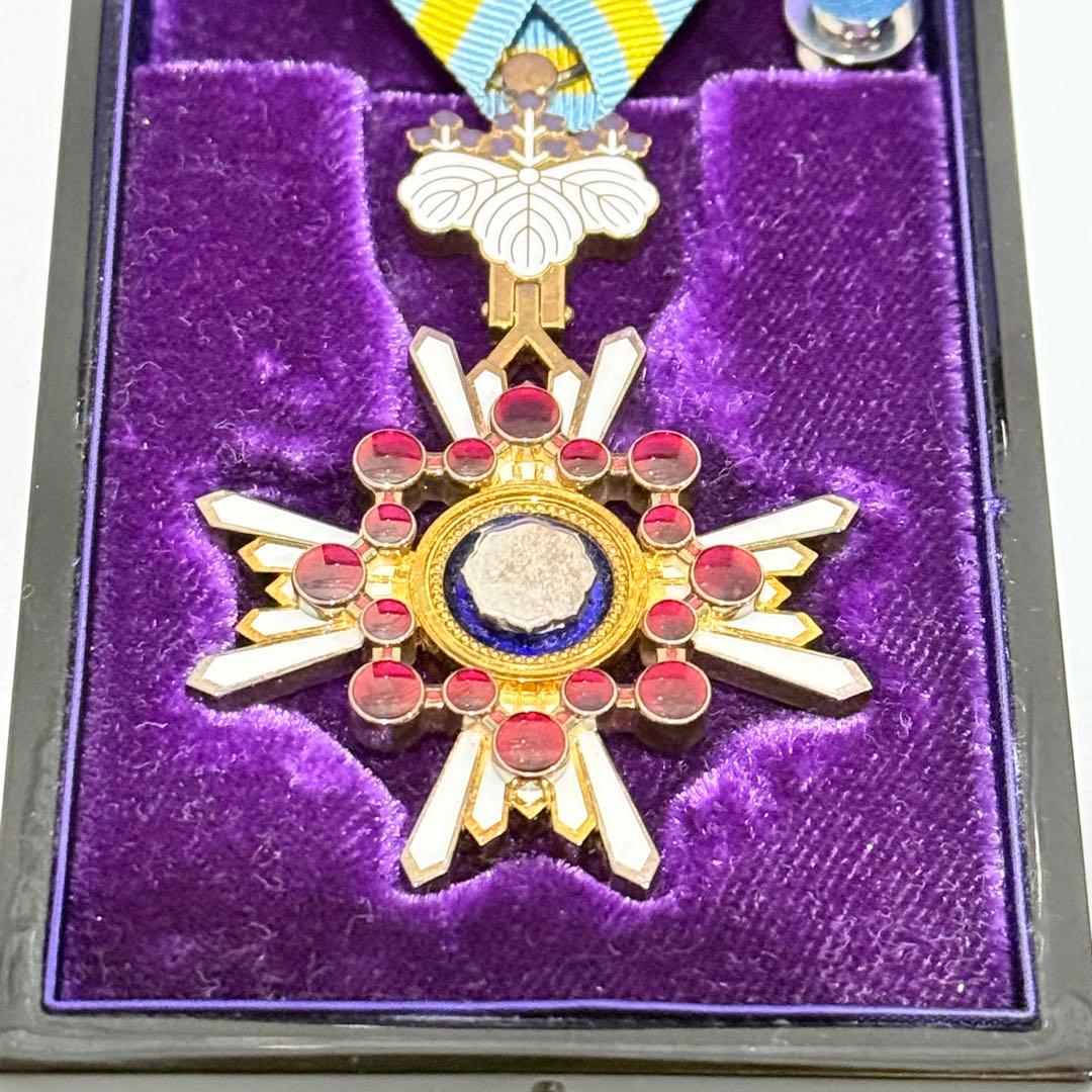 瑞宝双光章 瑞賓雙光章 共箱 付き 勲章 徽章 当時