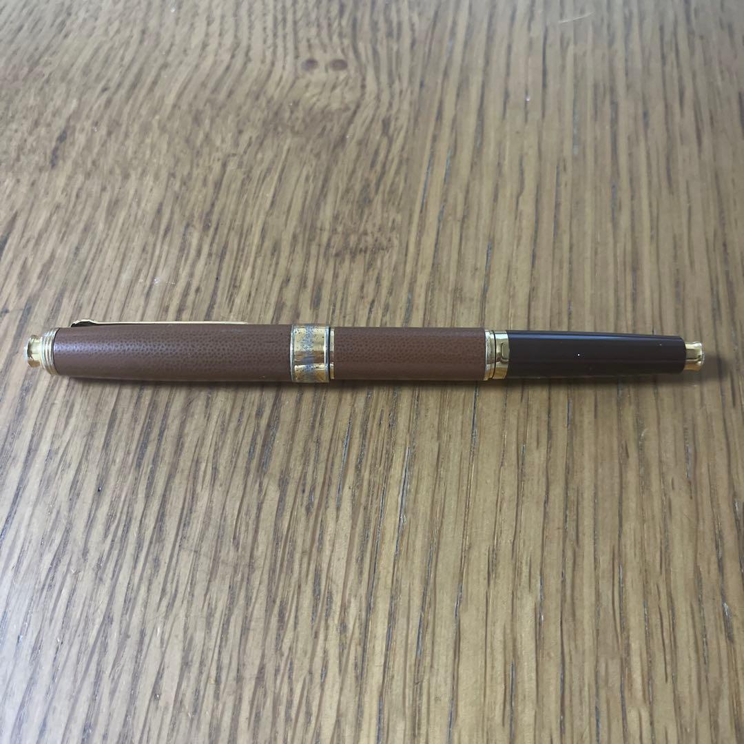 BURBERRY Libera 革張シャープペンシル芯径0.5mm