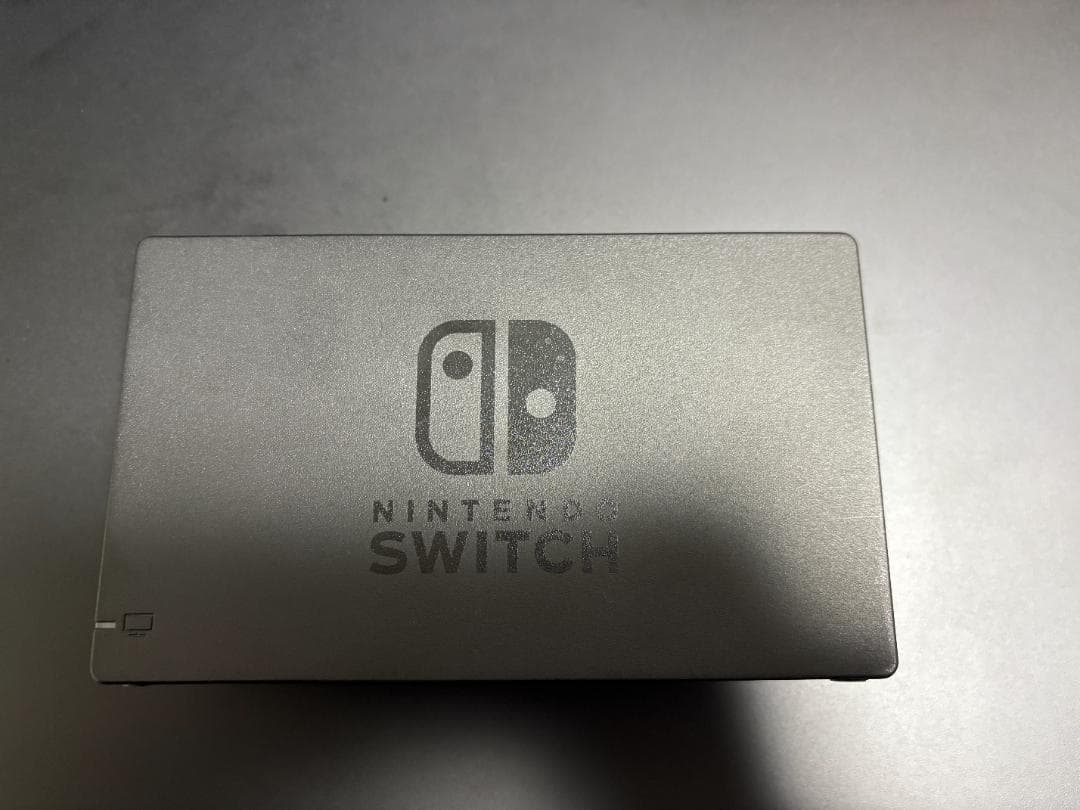 Nintendo Switch 本体 (バッテリー持続時間が長くなったモデル)