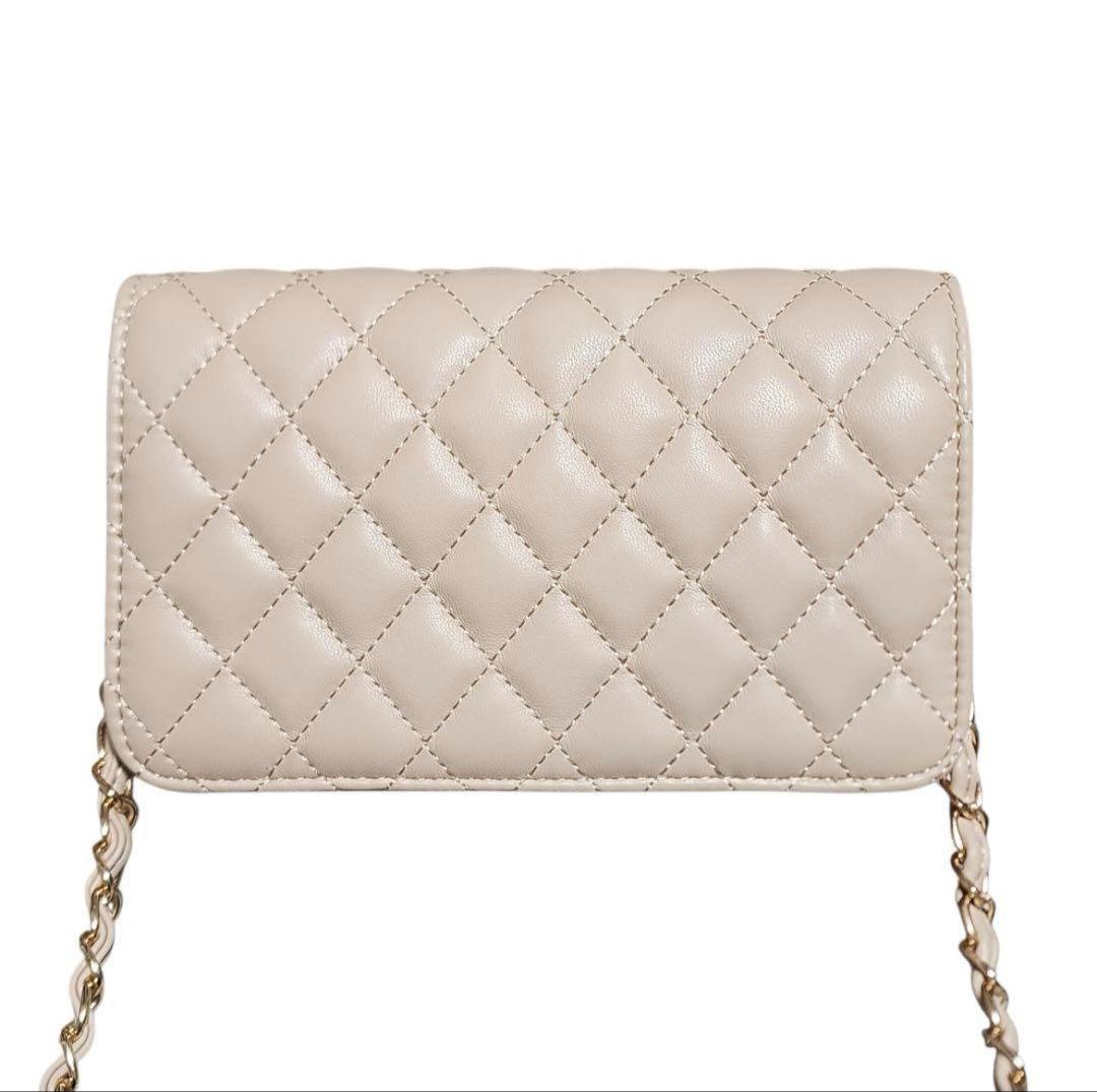 M*F様 シャネル　ショルダーバッグ　キルティング　ゴールドチェーン　ノベルティ