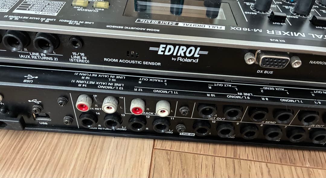 Roland フルデジタル24bit96kHz 16chミキサー M-16DX