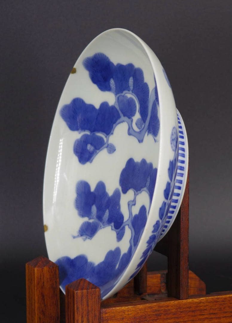 江戸時代 古伊万里 鍋島焼 老松紋 中皿 染付 大名贈答品 骨董