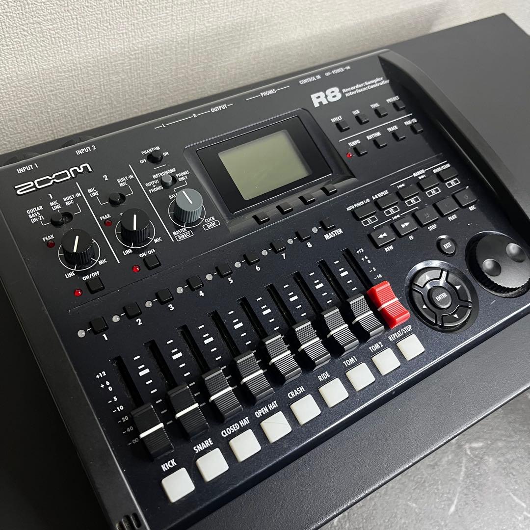 【完動品】ZOOM R8 マルチトラックレコーダー｜オーディオIF｜宅録DTM