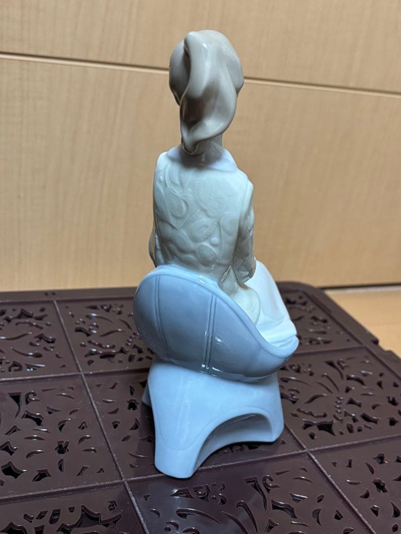 NAO リヤドロ　恋の季節　Truly in love 学習の授業　リアドロ