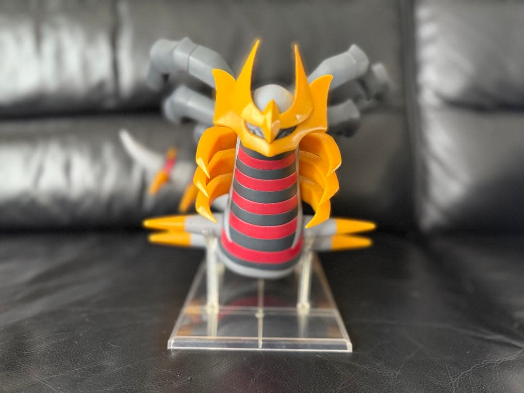 新品未開封品！ポケモンわくわくくじ2008 ギラティナフィギュア