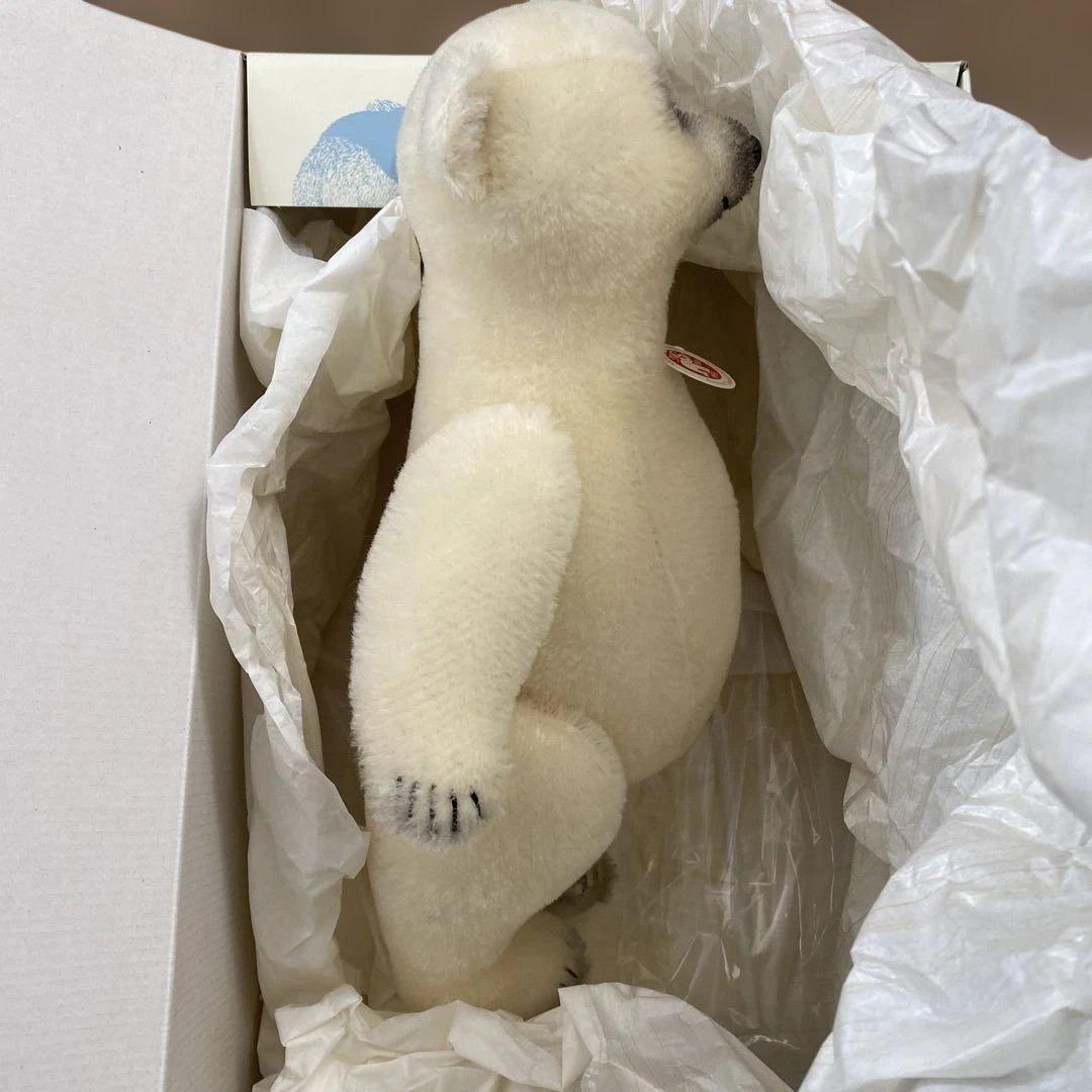 シュタイフ社×天野喜孝のポーラーベアーが誕生 - Web Magazine OPENERS