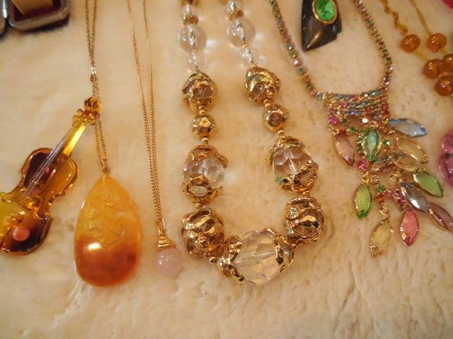 遺品整理 アジアン ジュエリー アクセサリー ネックレス バングル ブローチ