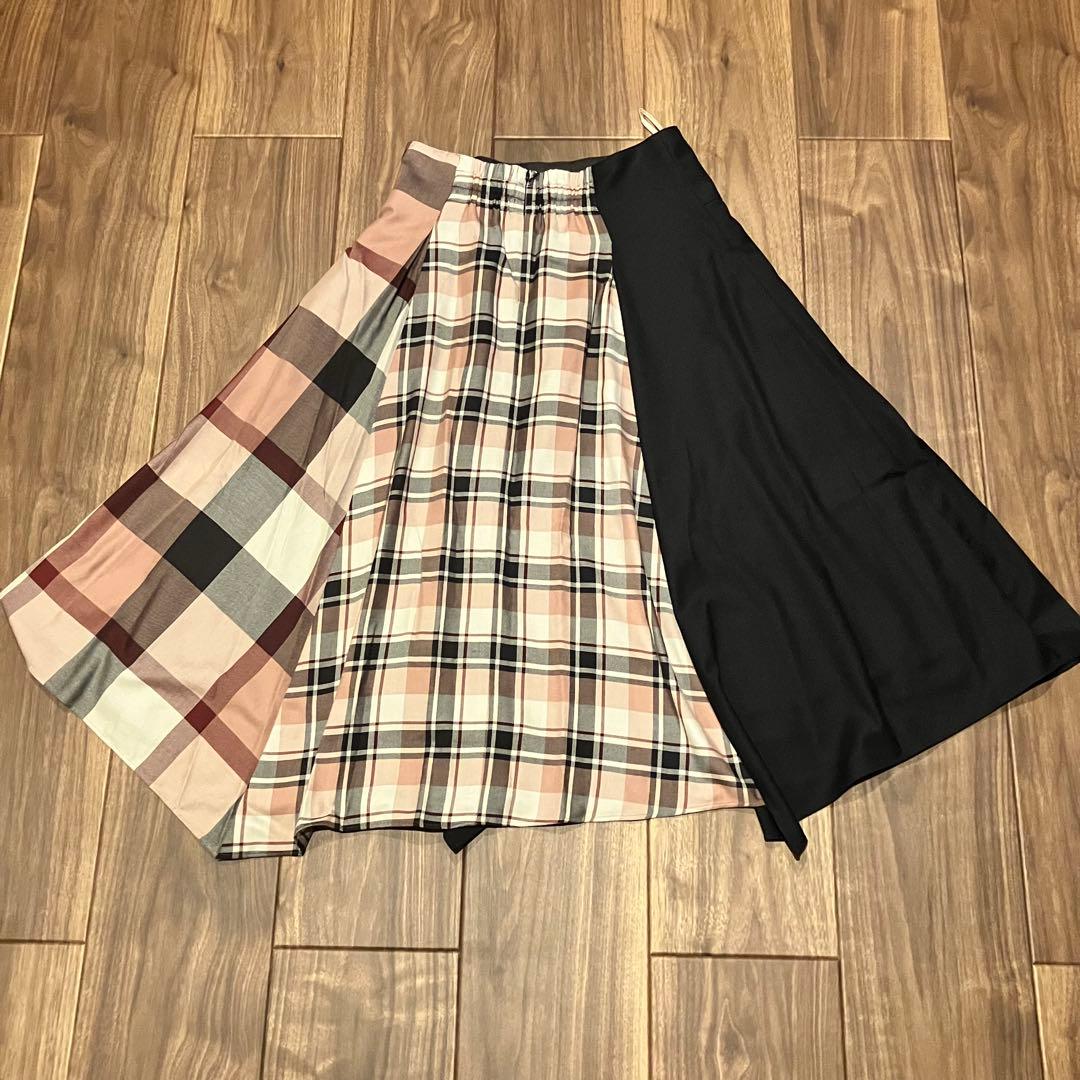 【美品】ブルーレーベルクレストブリッジ エアリーツイルスカート