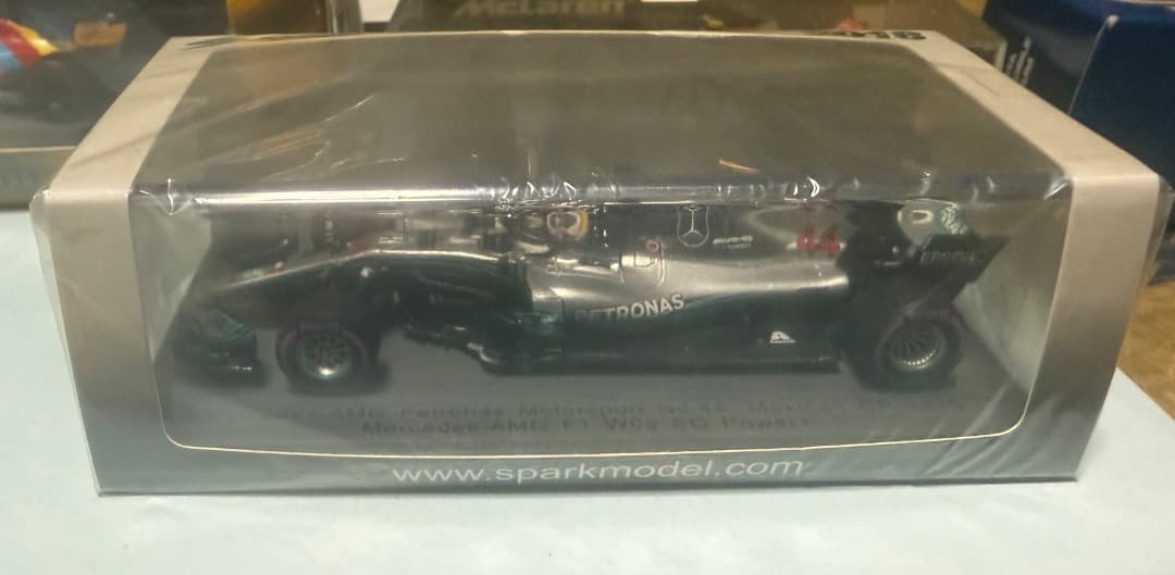 メルセデス AMG ペトロナス F1 2013 ルイス・ハミルトン