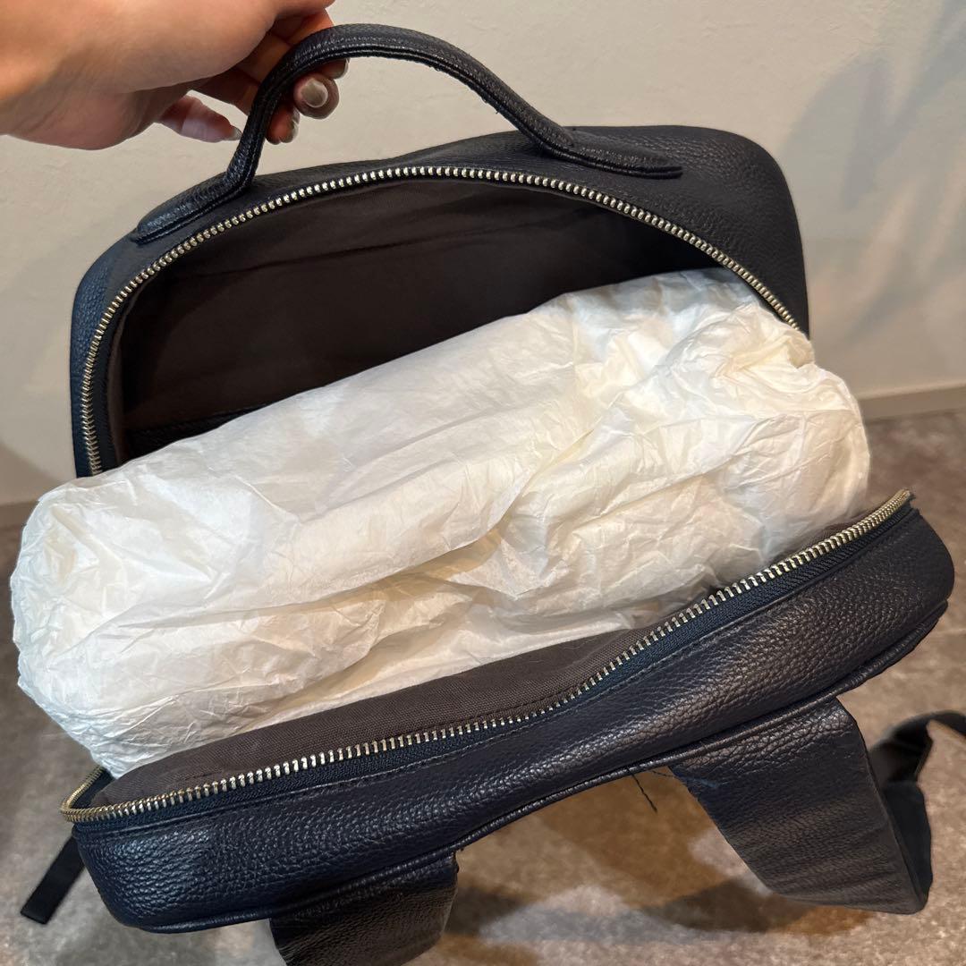 hinn 本革　ビジネスリュック