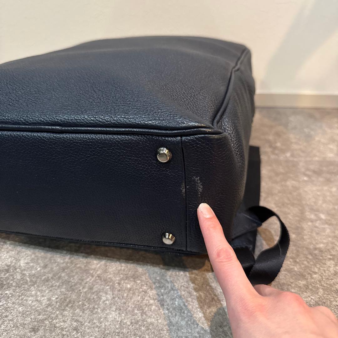 hinn 本革　ビジネスリュック