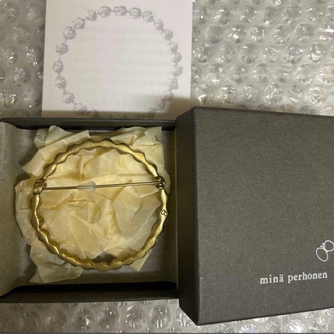 ミナペルホネン タンバリン ブローチ antique gold - メルカリ