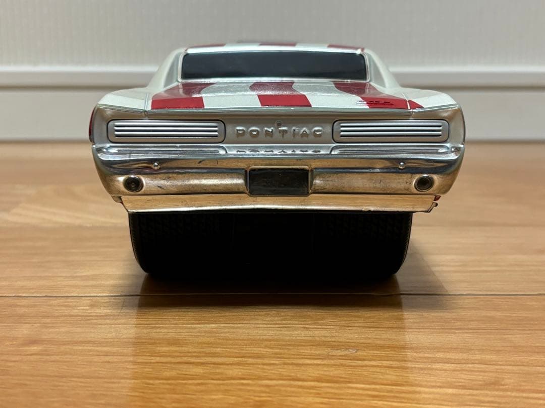 1/18 1966 Pontiac GTO マッスルマシン USA 訳あり