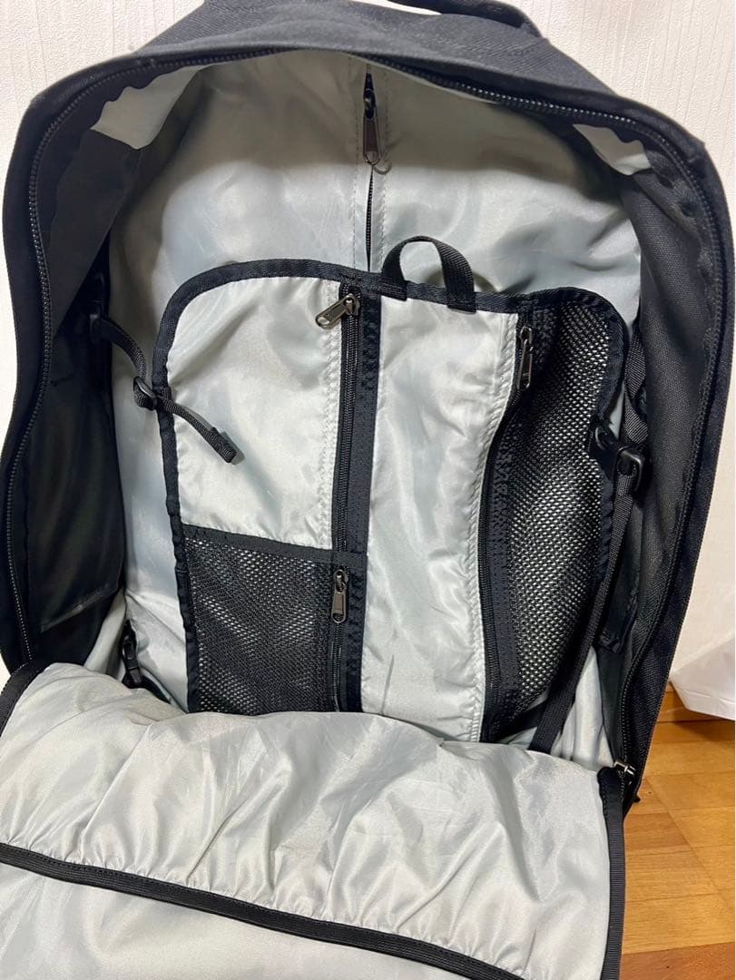 美品パタゴニアキャリーリュックホイールMCL 3way トラベル