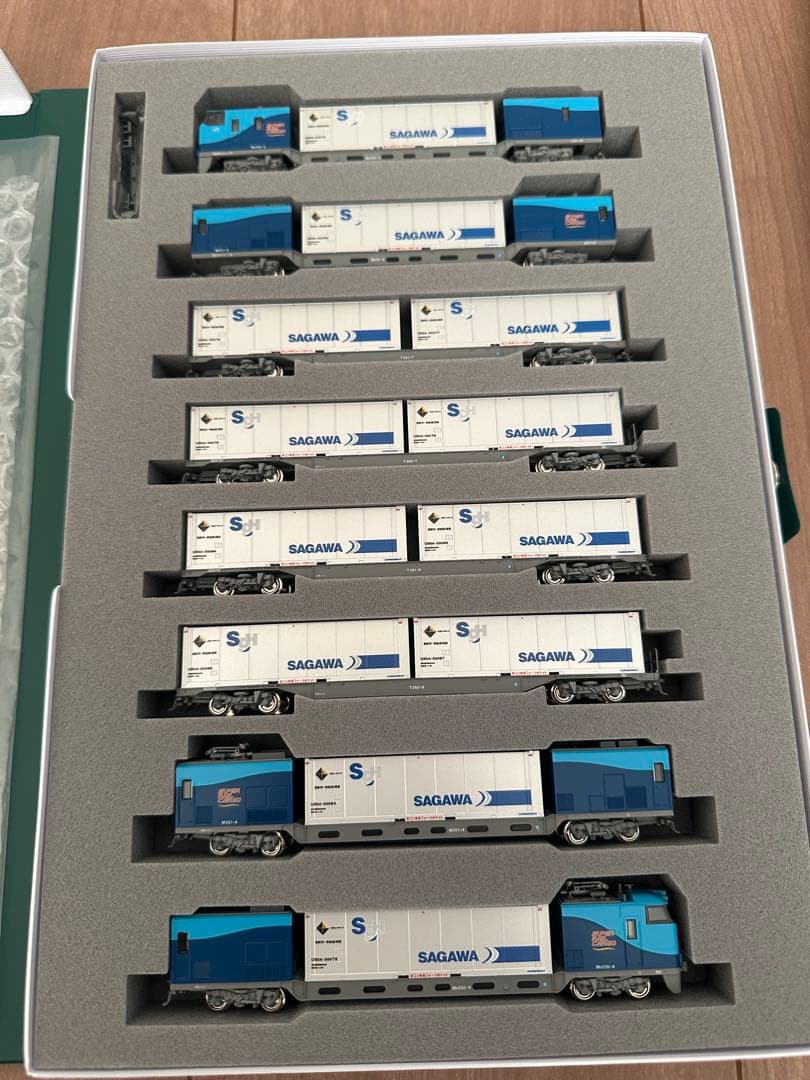 KATO M250系スーパーレールカーゴ　フル編成