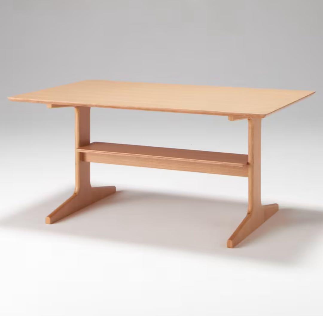 シ*フ様 無印良品　リビングでもダイニングでもつかえるテーブル・４・オーク材