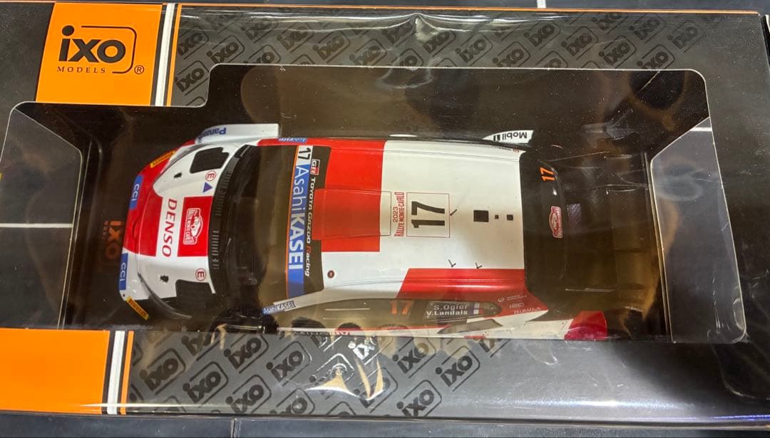 1/18 イクソ　トヨタGRヤリス 2023