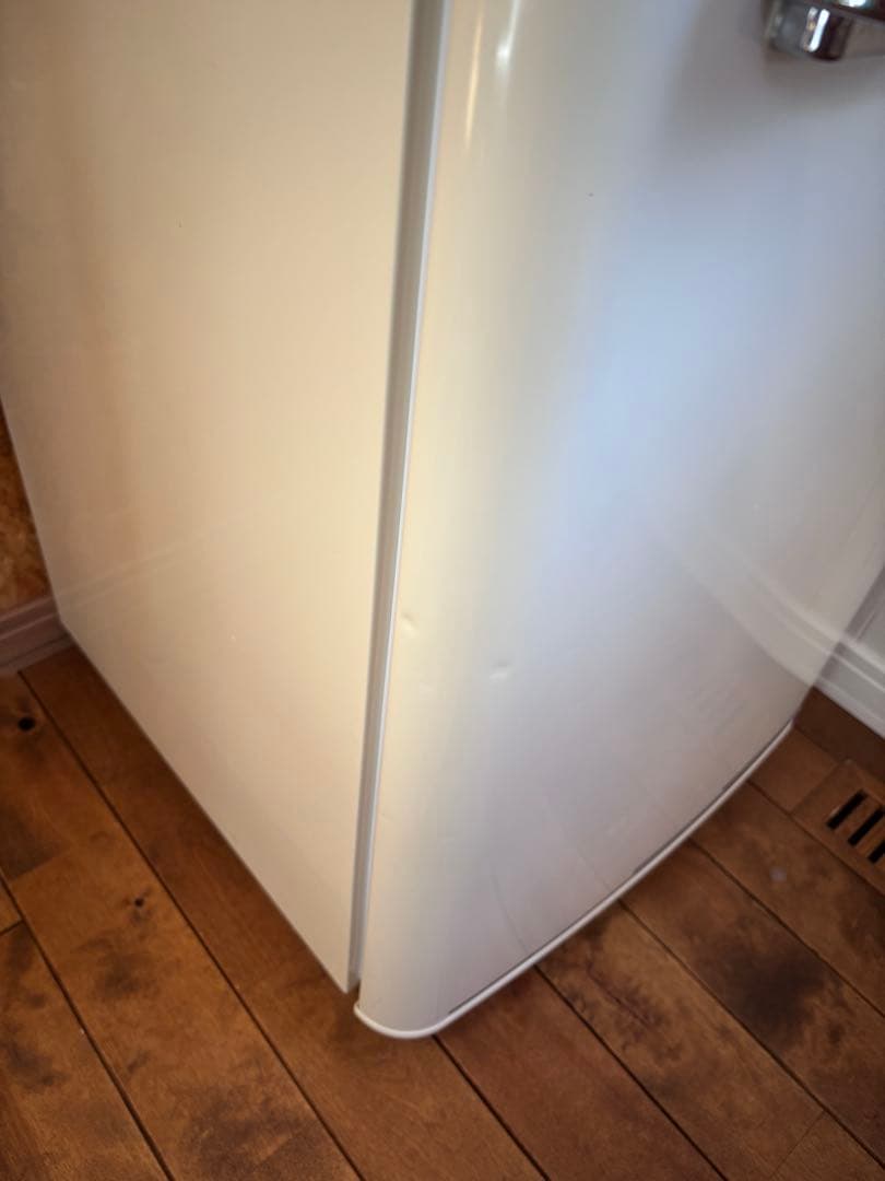 本日引取可能☆冷凍庫 60L レトロスタイル ホワイト Amazon | 冷凍庫