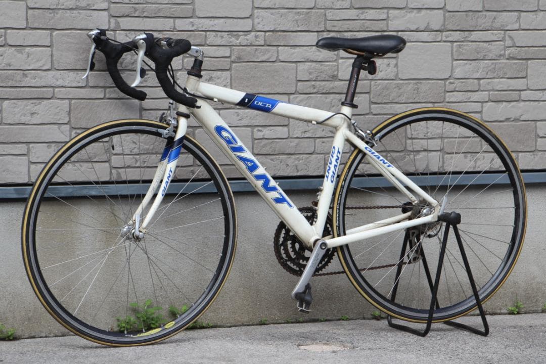 引き取り限定♪人気のGIANT♪OCR-1♪軽量アルミロードバイク♪TIAGRA