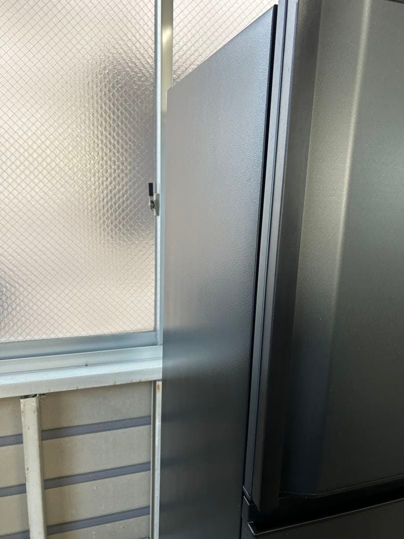 ①【美品】2025年製　TOSHIBA 3ドア冷蔵庫 GR-W33SC(KZ)