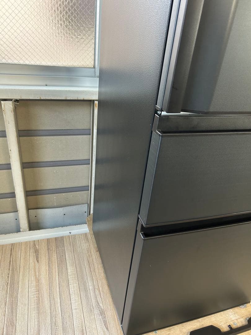 ①【美品】2025年製　TOSHIBA 3ドア冷蔵庫 GR-W33SC(KZ)