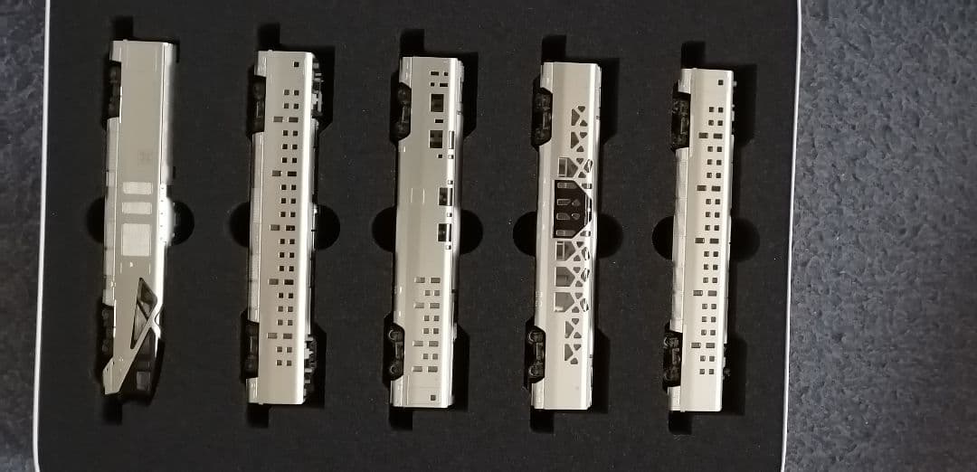 5/11までの出品【最終値下中】KATO10-1447 四季島